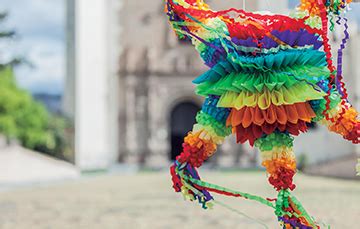 La piñata, símbolo de la cultura mexicana .